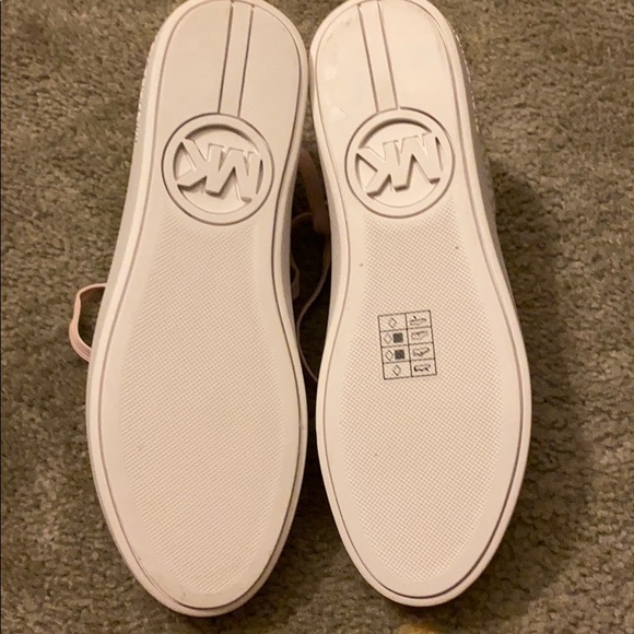 Michael kors sneakers size 8 - Picture 2 of 4